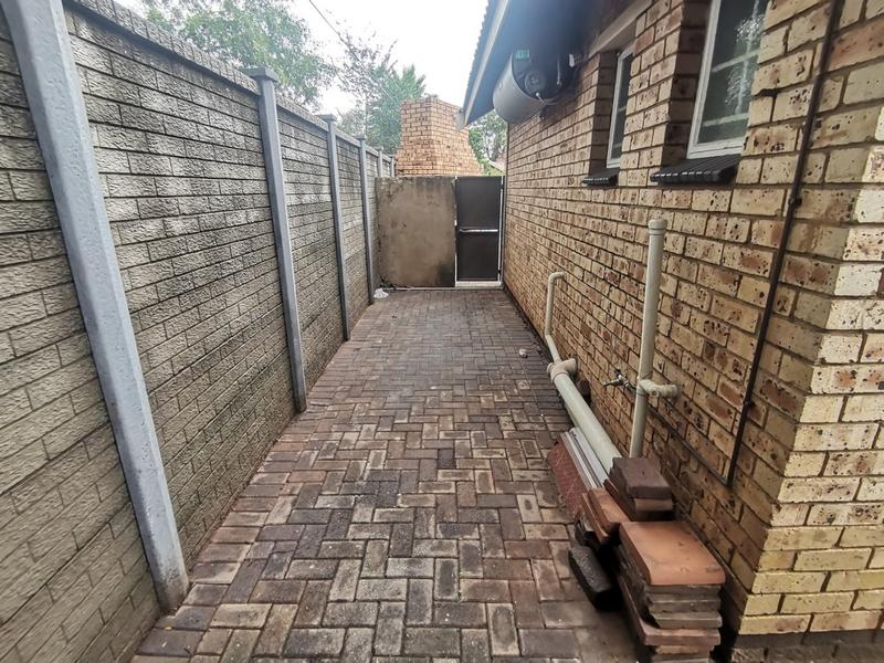 3 Bedroom Property for Sale in Vaalpark Free State